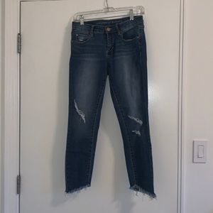Articles of Society cropped skinny jean distressed hem and knees. Size 26.